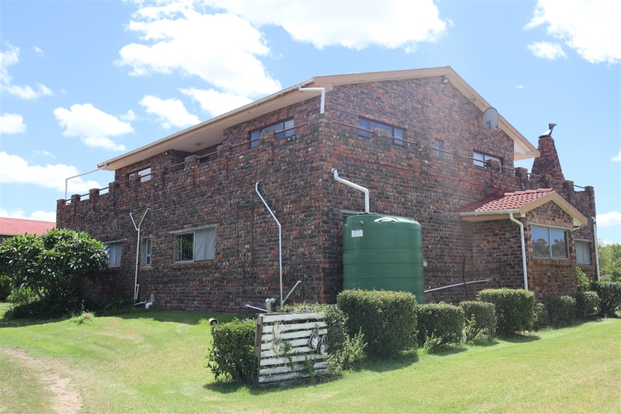 Commercial Property for Sale in Kabeljauws Eastern Cape